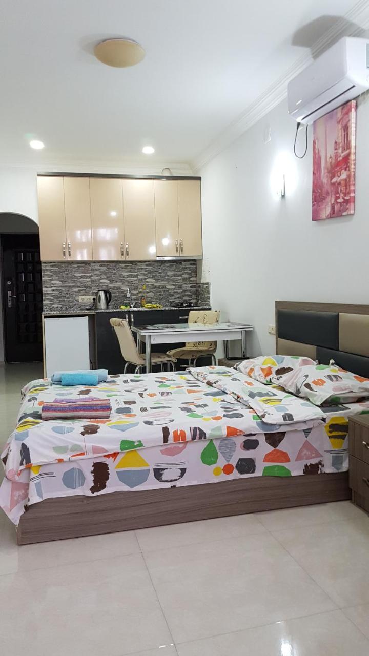 Apartment In Front Of Mcdonald'S Batumi Exterior photo